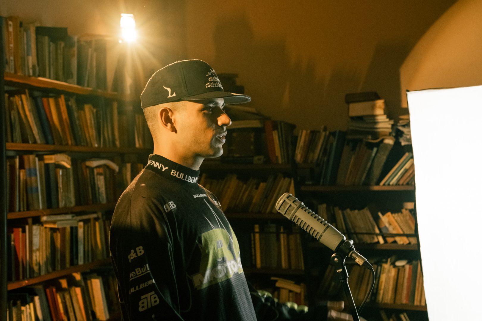 FERNANDOCOSTA SE UNE AL PROYECTO URUGUAYO 'CYPHERS - CONTROLR' 8 Ctrl R Fernando Costa 049